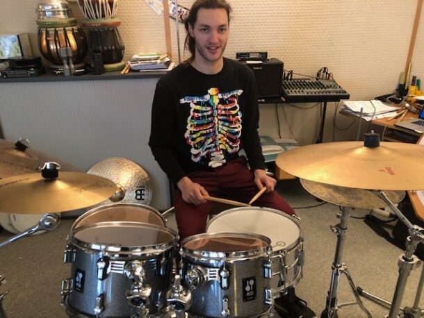 Joshua Schmid - Berufsschüler Agostini Drum School Olten
